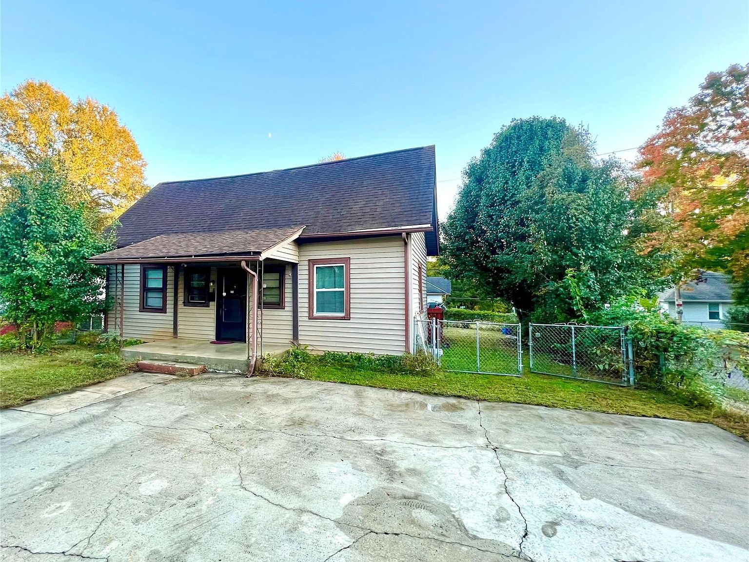 1023 W 5th Ave, Gastonia, NC 28052 MLS 4079552 Zillow