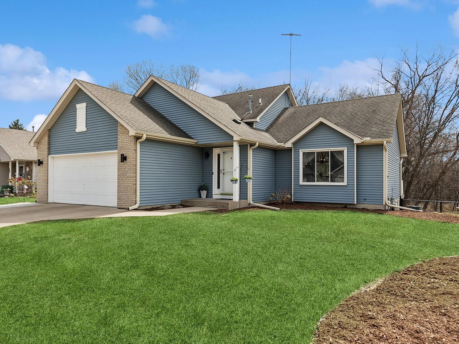 2535 Timberlea Dr, Woodbury, MN 55125 | Zillow