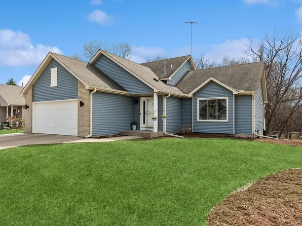 2535 Timberlea Dr, Woodbury, MN 55125