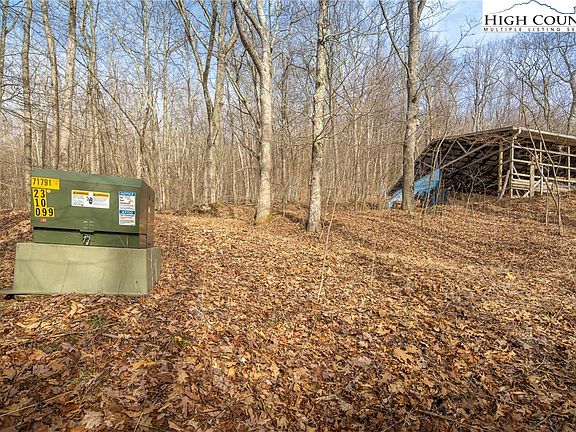 2nd image of 1395 Grady Winkler Road