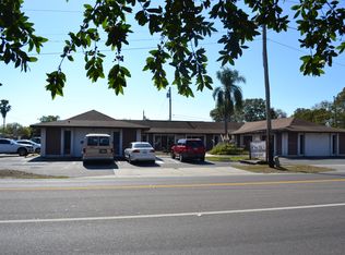 5010 Mile Stretch Dr, Holiday, FL 34690