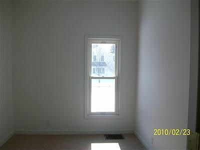 3rd image of 221 S Albee St