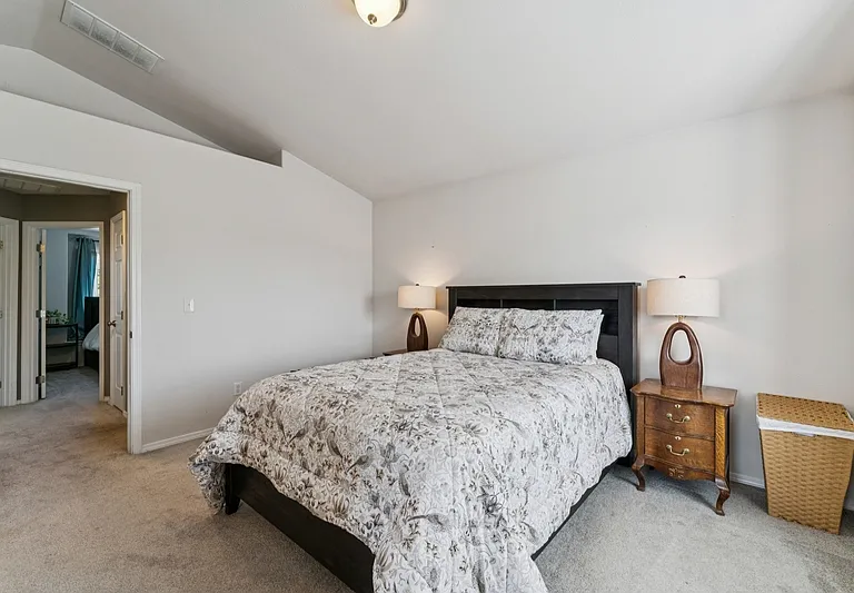 12398 W Tevoit St — Photo 24