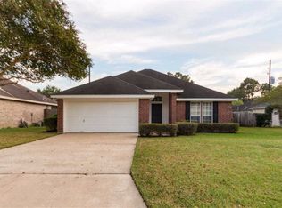 7435 Wooded Creek Dr, Beaumont, TX 77708