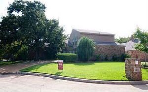 Home for Sale in Arlington, Texas $215,000