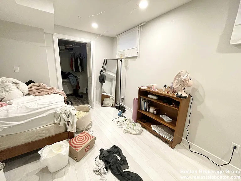 Buttonwood St — Photo 7