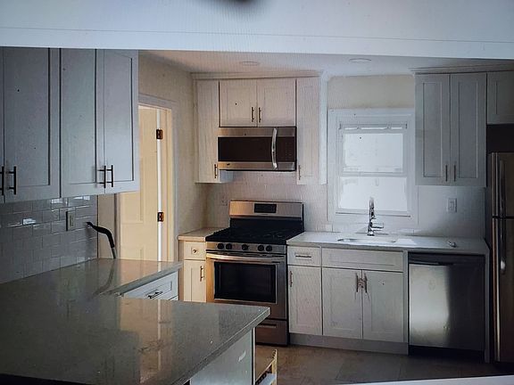 2nd image of 4 S Kensington Ave #1
