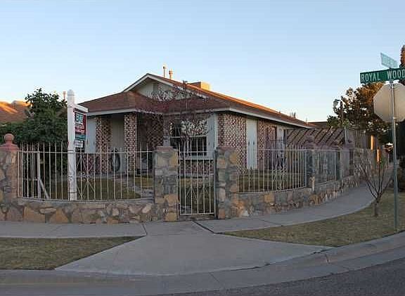 2nd image of 12146 Royal Woods Dr