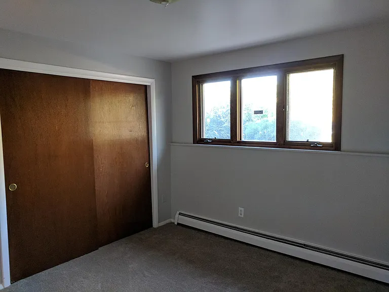 6203 S Sterne Pkwy — Photo 9