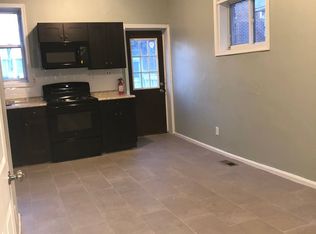 323 S 5th St, Darby, PA 19023