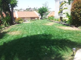 1025 Sapote Ct, Vista, CA 92084