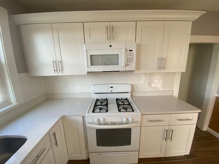 39 Waterhouse St #2 — Photo 29