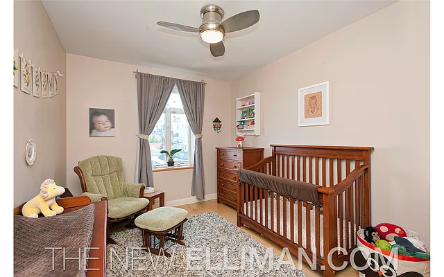 Sold by Douglas Elliman | media 18