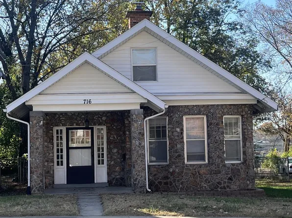 716 E McCarty St, Jefferson City, MO 65101