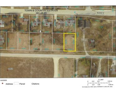 Sawyer Dr #4, Sturgeon Bay, WI, 54235
