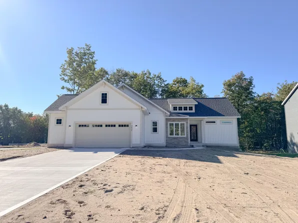 3035 Timberpine Ave, Holland, MI 49424
