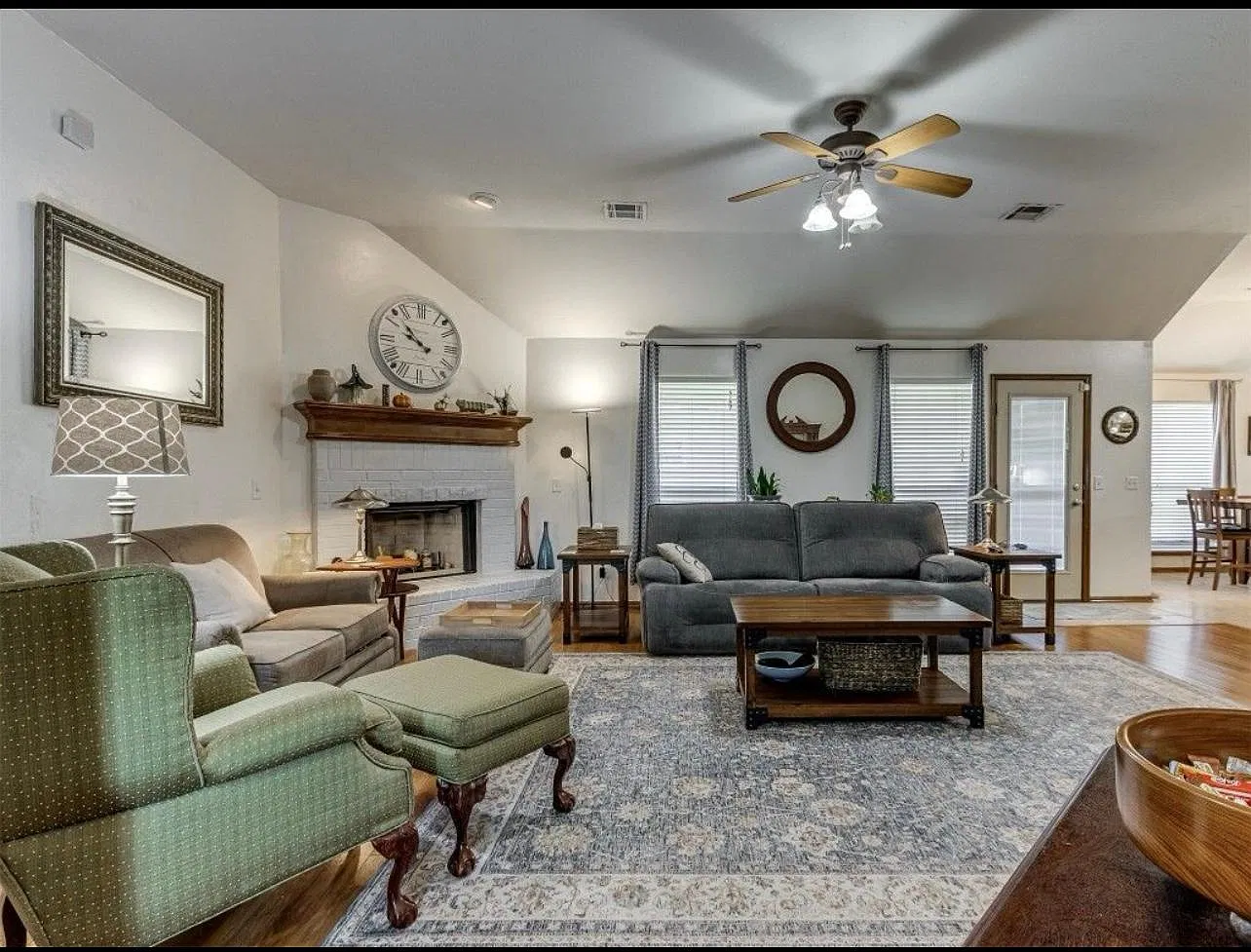 5209 Republic Dr — Photo 4