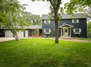 811 Scenic Heights Rd NE, Alexandria, MN 56308