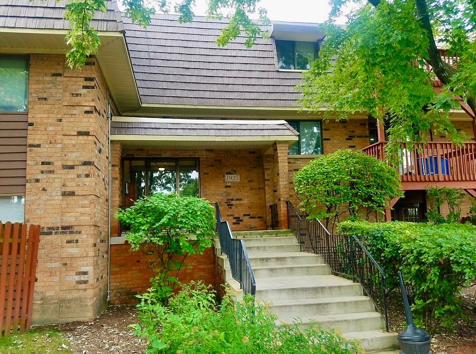 1st image of 1925 Tall Oaks Dr Unit 1708