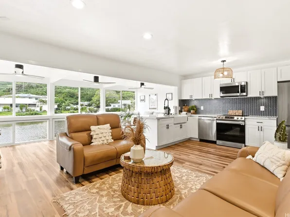 250 Opihikao Way #751, Honolulu, HI 96825