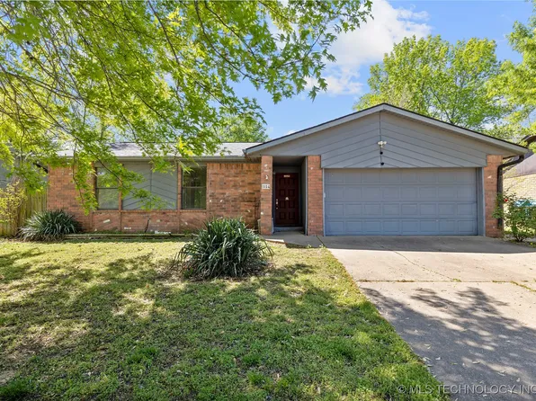 554 W 148th Pl S, Glenpool, OK 74033