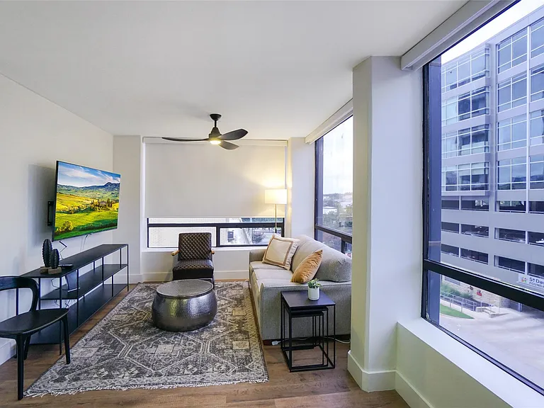 1212 Guadalupe St #310 — Photo 9