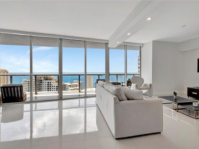 465 Brickell Ave APT 3605, Miami, FL, 33131
