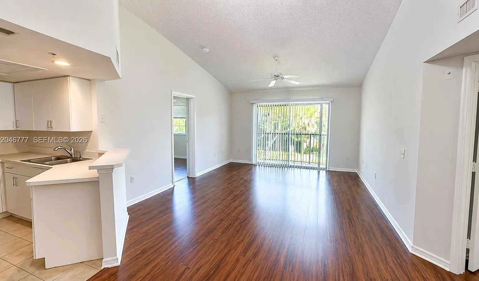 Grand Isles Condo — Photo 2
