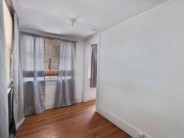 205 N Sherwood St #1 — Photo 8