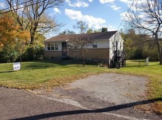 3504 Westwind Dr, Columbia, MO 65202