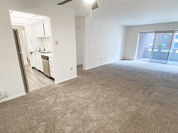 4175/4185 2 Bedroom Apartment (not renovated)