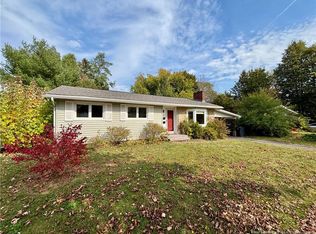 245 Massey St, Fredericton, NB E3B2Z5