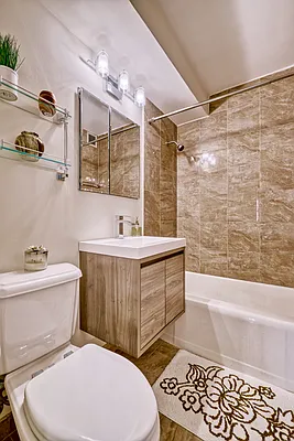 Sold by Platinum Properties | media 22