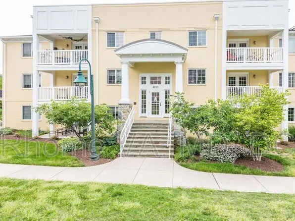 4113 S Four Mile Run Dr Unit 204, Arlington, VA 22204