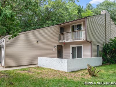 17462 Dunewood Ct Unit B, Spring Lake, MI, 49456