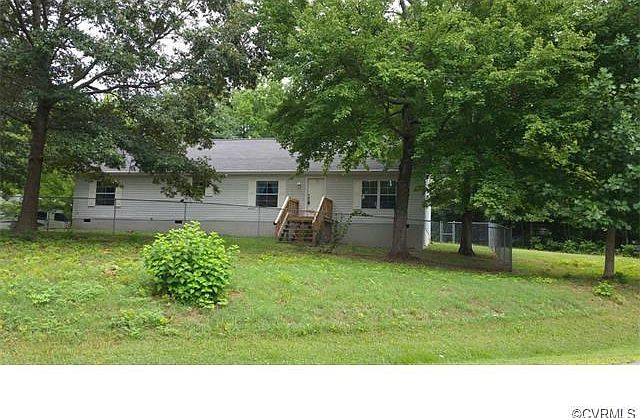1st image of 26350 Shannon Mill Dr