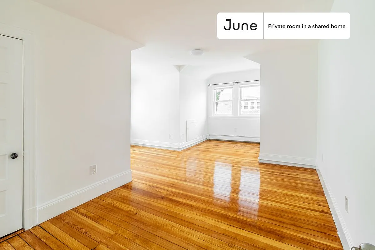 Building Photo - 36 Newcastle Rd #F