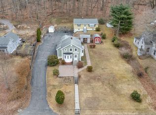 35 High St, Collinsville, CT 06019