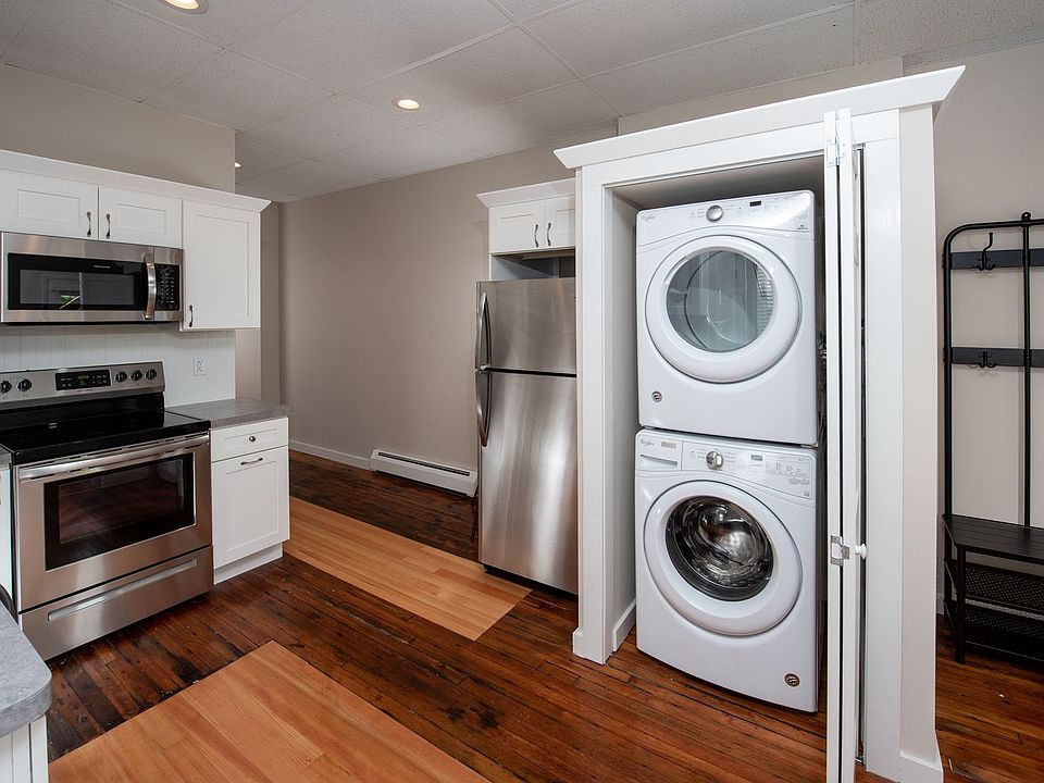1st image of 19 Warsaw Ave #9