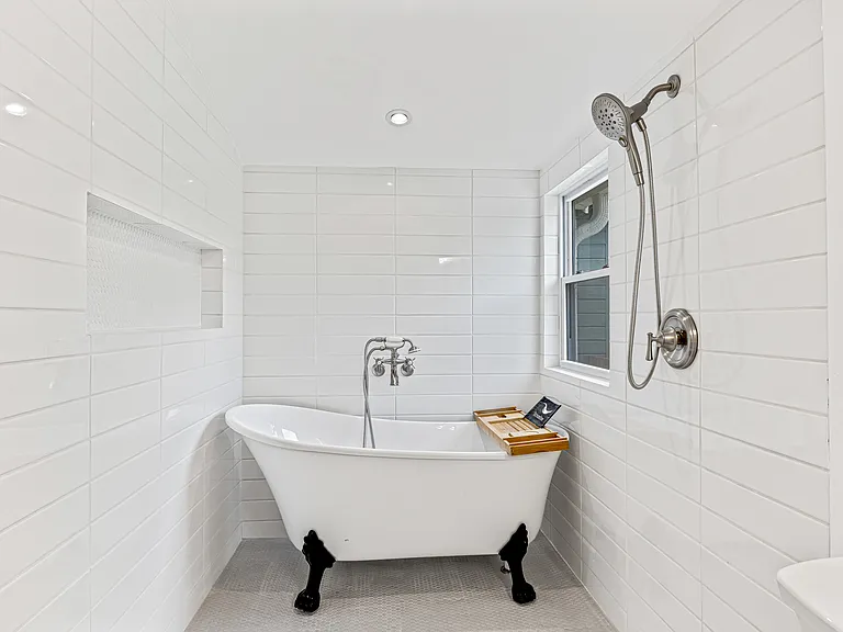 42 Forsythe St — Photo 22