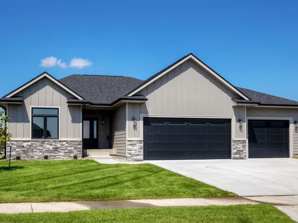 3308 SE Bannister Dr, Ankeny, IA 50021