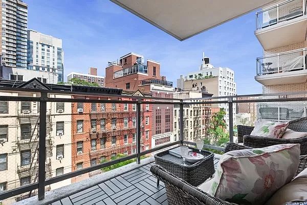1st image of 400 E 77th St APT 6B