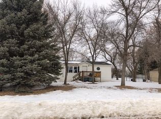 231 37th St S, Brookings, SD 57006