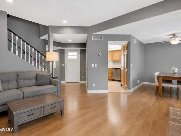 2776 Erringer St #19, Simi Valley, CA 93065