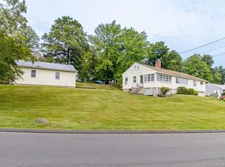 167 Ellwood Rd, Berlin, CT 06037
