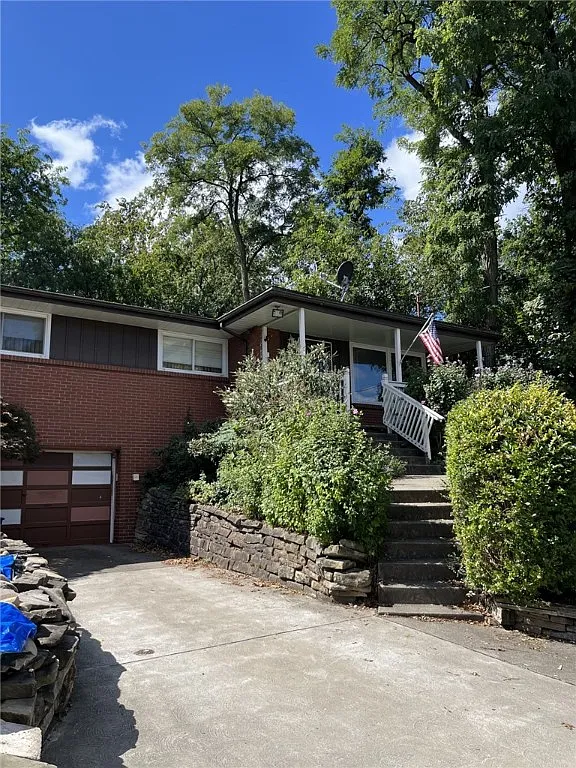 6628 Rosemoor St photo 1