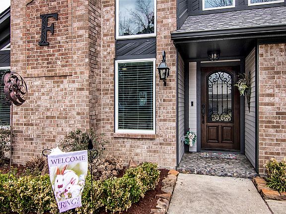 5th image of 3806 Winter Haven Dr
