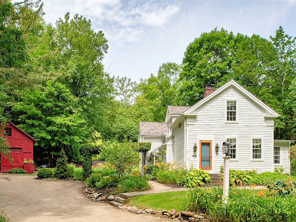 69 Selleck Hill Road