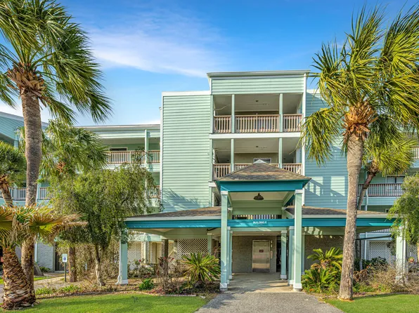 140 W Mariners Cay Dr, Folly Beach, SC 29439