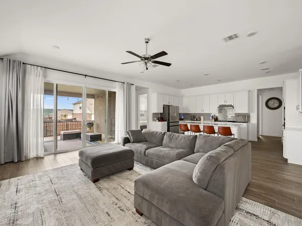 1621 Weavers Bnd, Georgetown, TX 78628